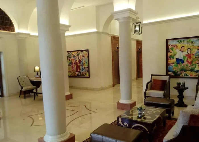 Holiday home Amazing With Balcony, Pool, Gym